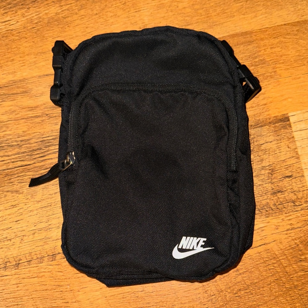Nike Crossbody Bag